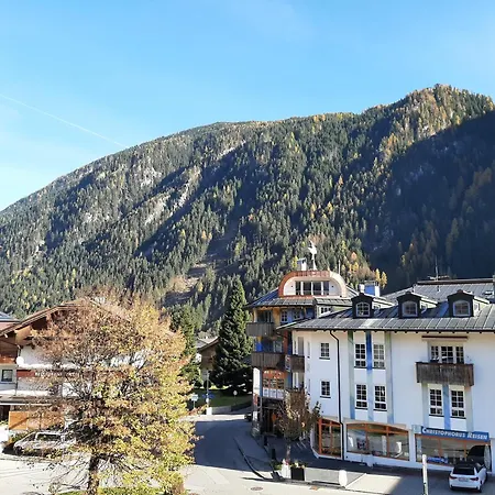 Boardwalk Center 公寓 *